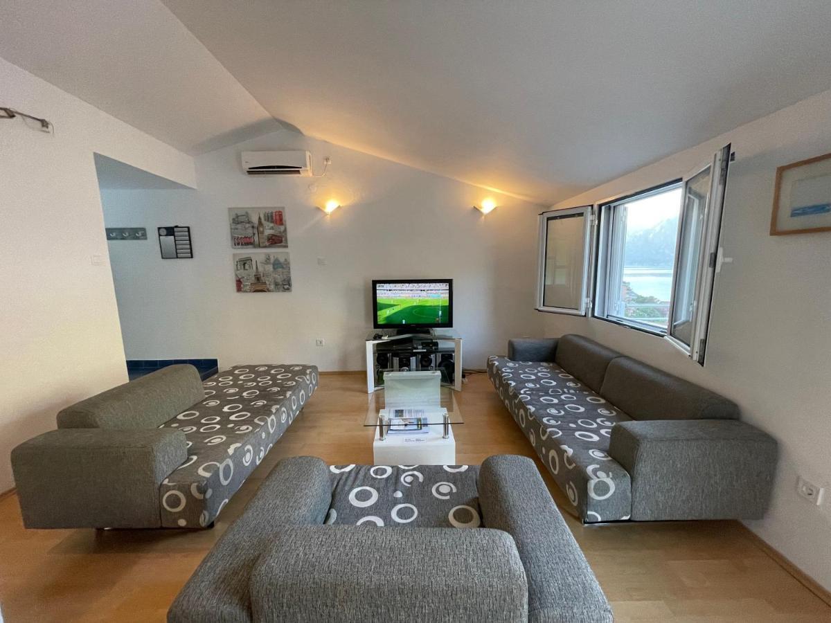 House With Big Terrace And Beautiful Sea View Vila Kotor Exterior foto
